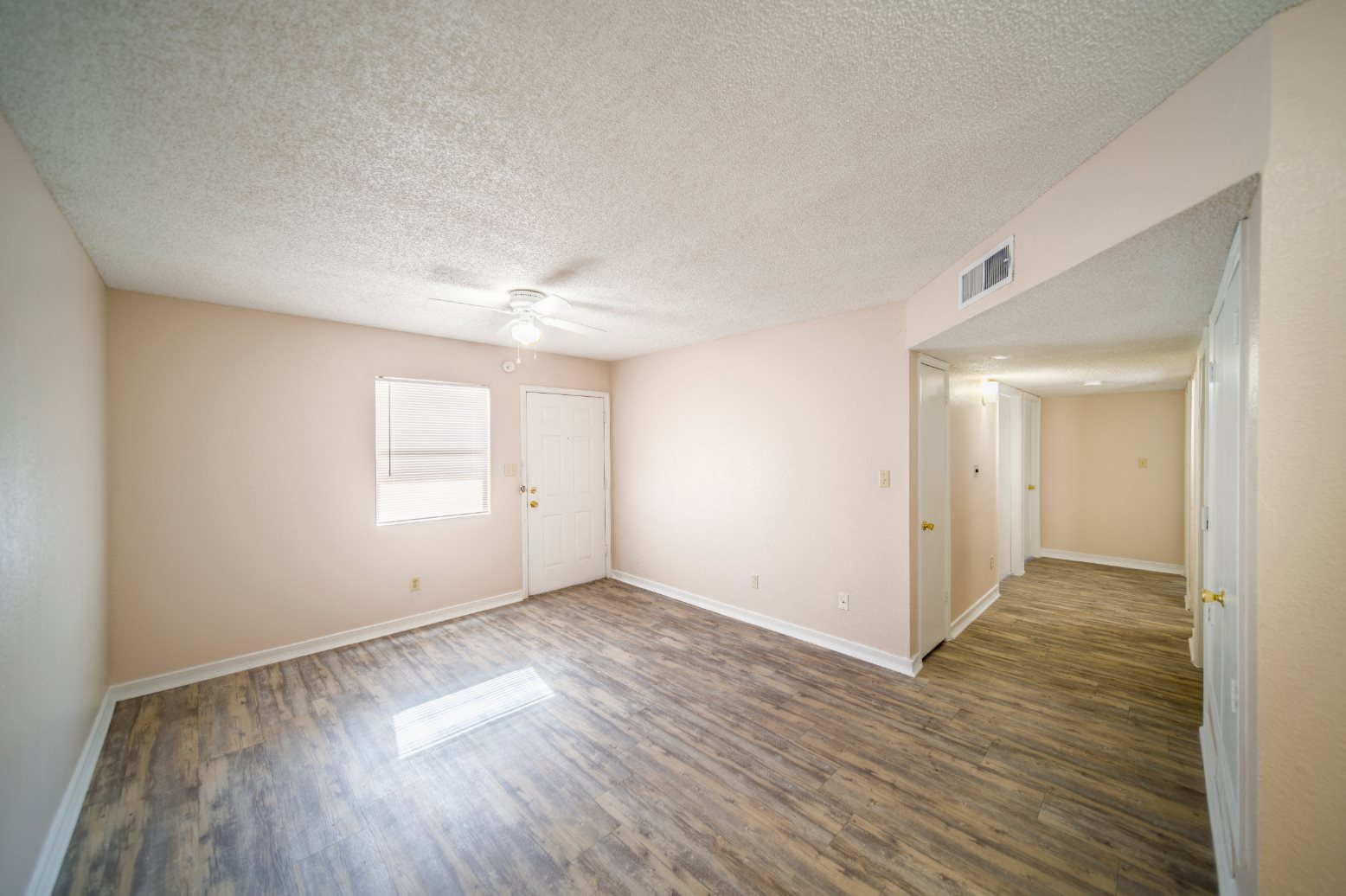 Photos and Video of Western Burgundy in El Paso, TX